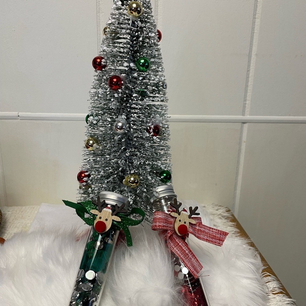** NEW listing ** Great stocking stuffers & projects with the kids